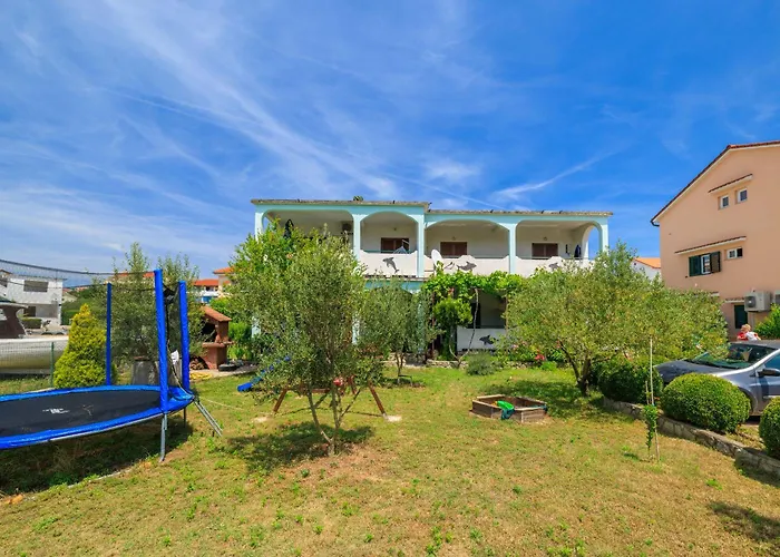 M&m شقة لوبار